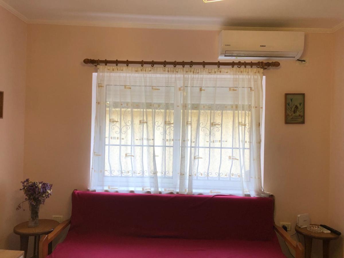 Itan'S Apartment-Lovely Guest Apartment In Center Tirana Zewnętrze zdjęcie