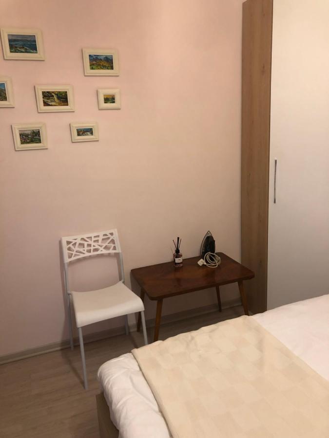 Itan'S Apartment-Lovely Guest Apartment In Center Tirana Zewnętrze zdjęcie